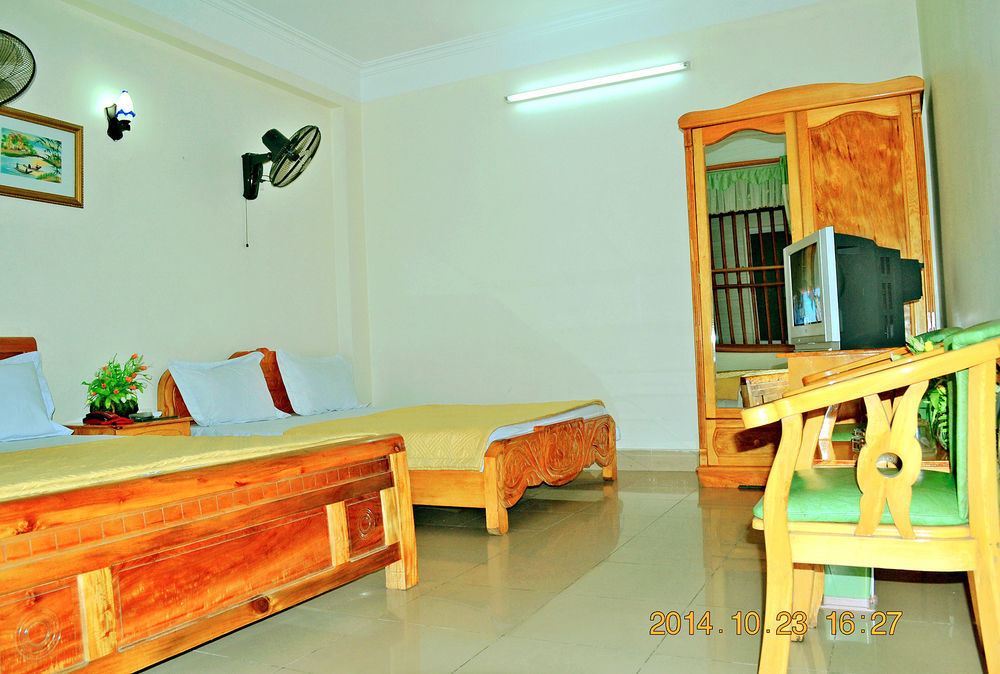 Hoang Ngoc Hotel Dong Khe Sau 外观 照片