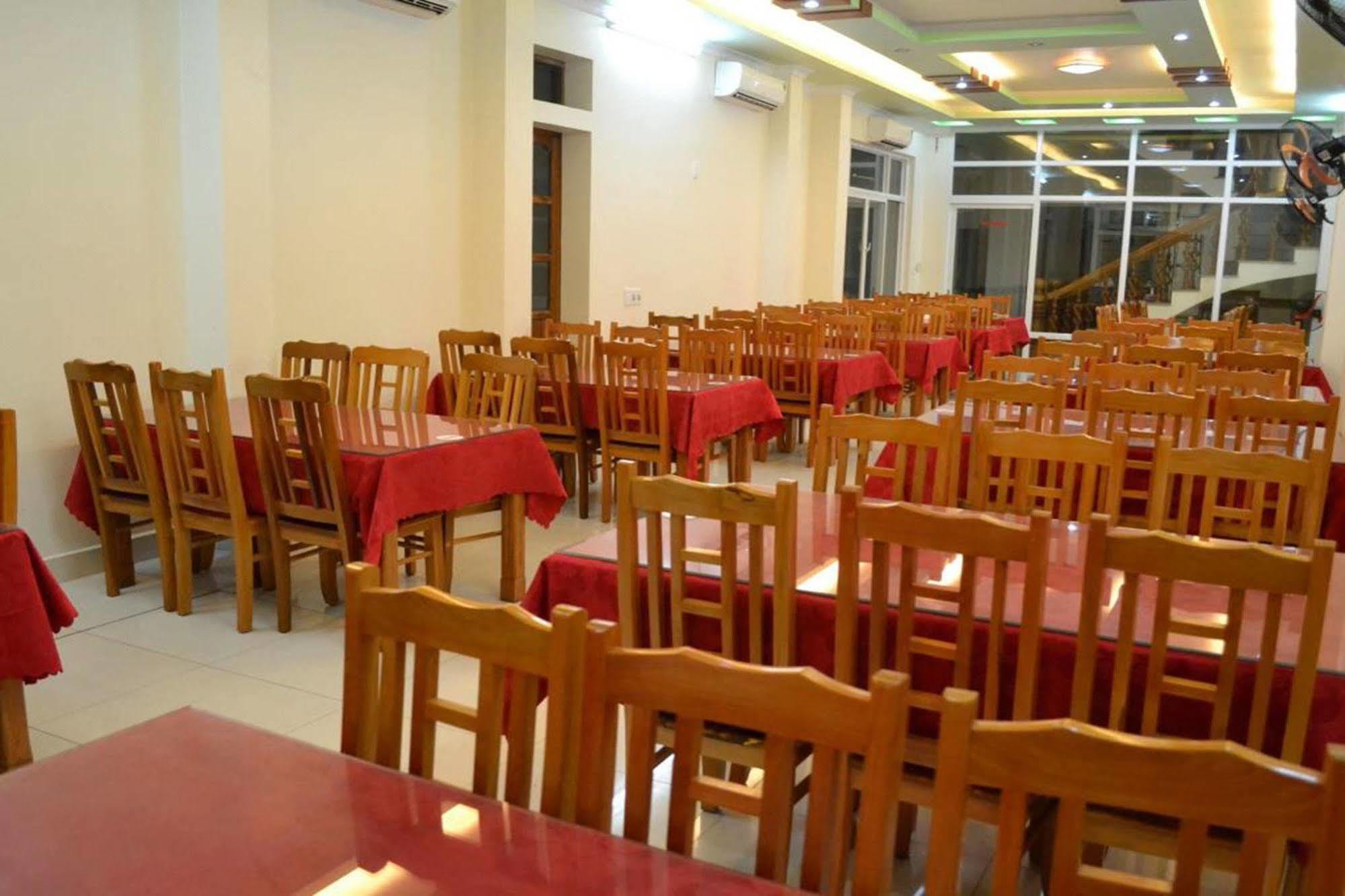 Hoang Ngoc Hotel Dong Khe Sau 外观 照片