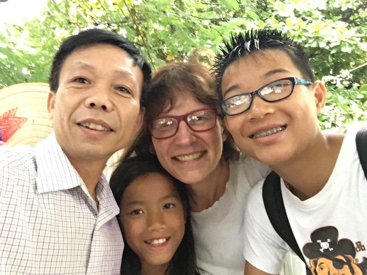 Hoang Ngoc Hotel Dong Khe Sau 外观 照片
